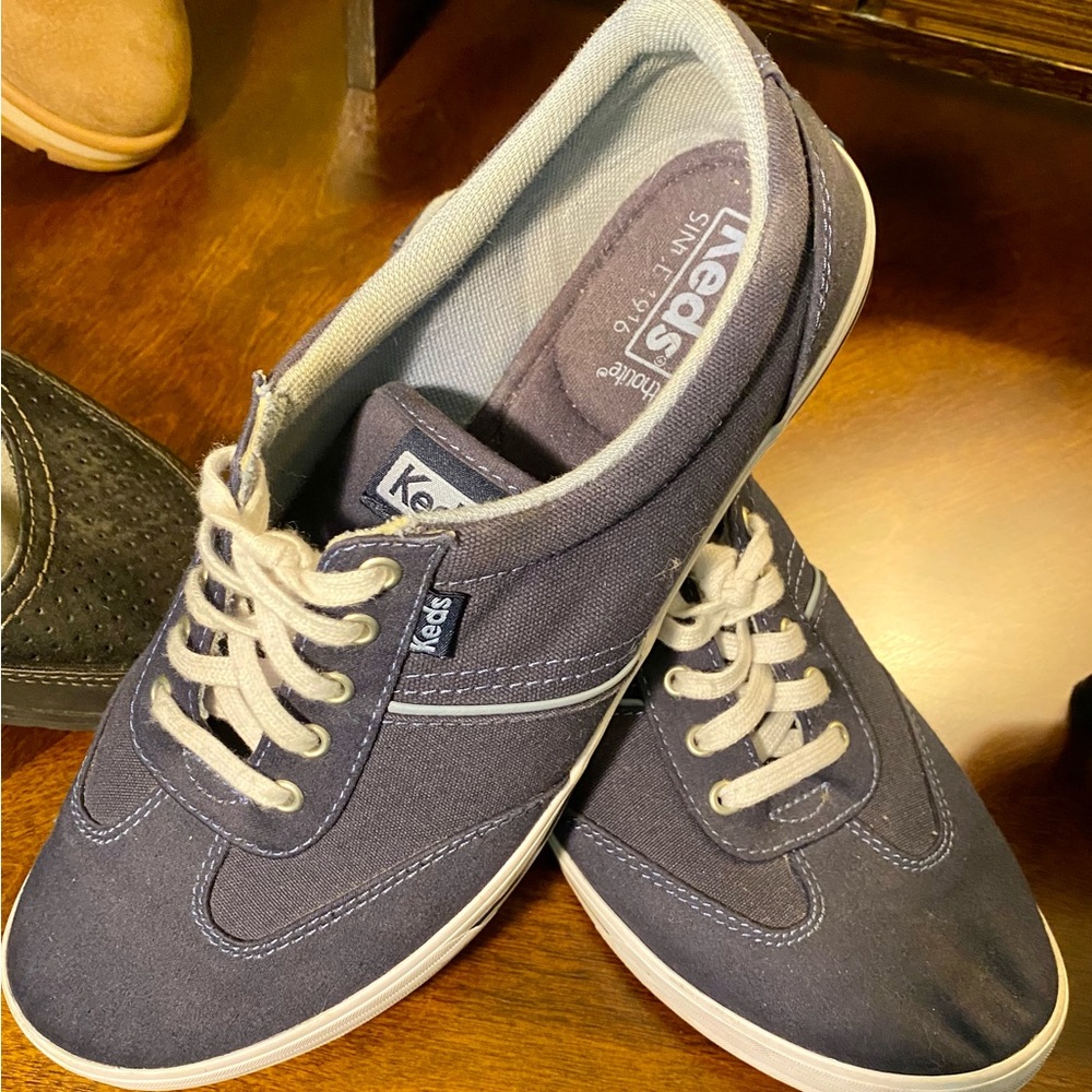 Keds OrthoLite navy lace- up sneakers